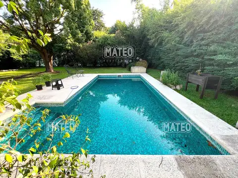 Casa 4 ambientes con 2 baños