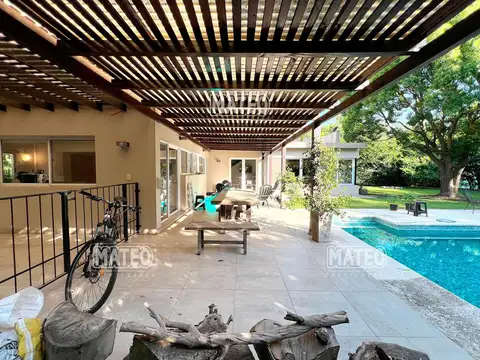 Casa en Venta en Campos De Alvarez, USD 290.000