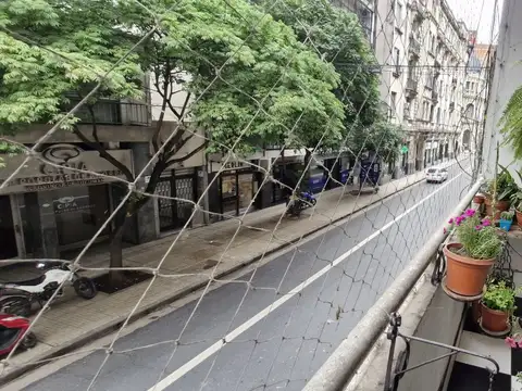 Departamento 4 ambientes con 2 baños