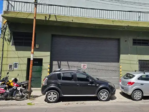 SE ALQUILA GALPON 750 M2 EN VILLA MADERO