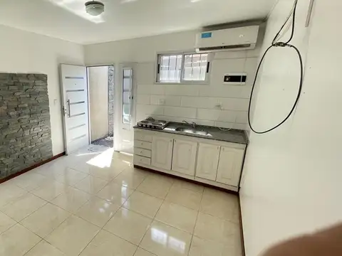 Depto Tipo Casa en Alquiler al Noroeste