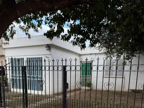 VENTA - CASA 3 DOR - BARRIO ITUZAINGO