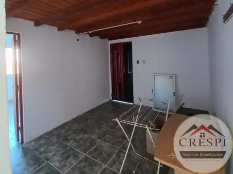 Casa 3 ambientes con 1 baño