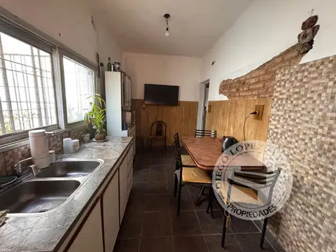 Muy buena propiedad ideal dos familias Oportunidad 