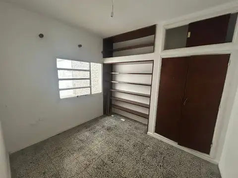Alquilo PH 3 Dor con Balcon. Laprida 161