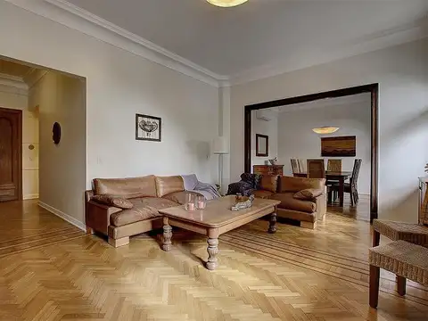 Departamento en Alquiler de 3 dormitorios