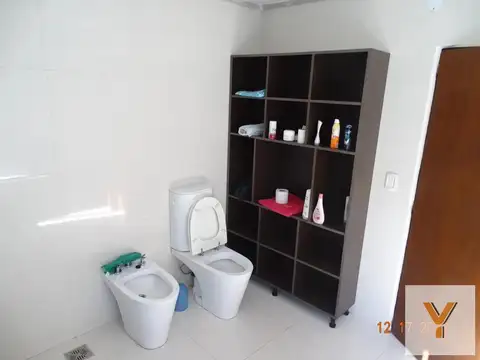 Casa en venta - 3 Dormitorios 4 Baños - Cochera - 1.000Mts2 - San Vicente