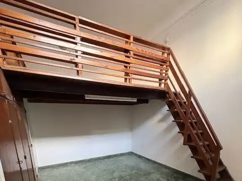 Depto Tipo Casa en Alquiler de 1 dormitorio