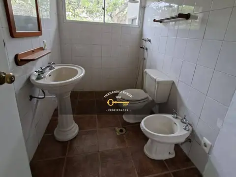 Casa en Alquiler al Este