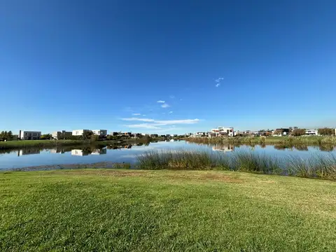 Barrio Náutico El Naudir, Escobar