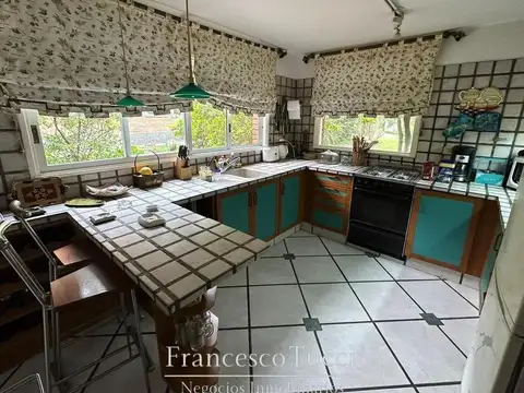 Casa en venta lote central La Tradición