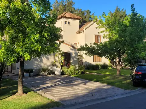 Casa en Alquiler en General Pacheco, USD 6.000