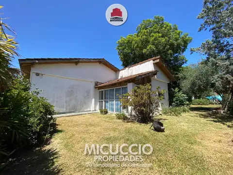 Casa en venta, Tres de febrero esq. Belén, Escobar. OPORTUNIDAD 