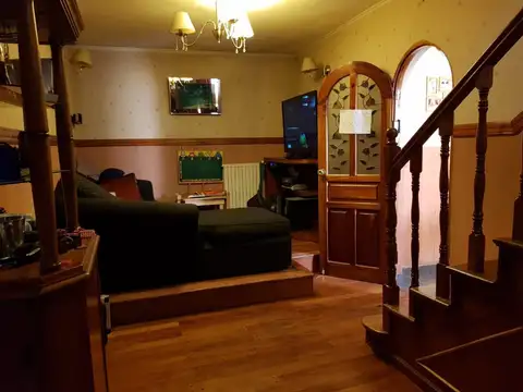 Av. Presidente Peron 2500