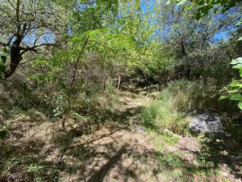 Lote de 2100 m2 en Población, sobre ruta N°14