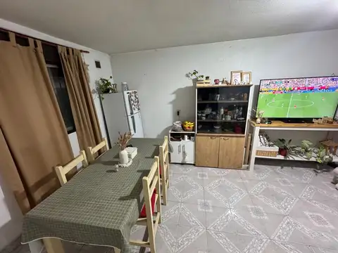 VENTA DEPARTAMENTO CUATRO AMBIENTES DOCK SUD