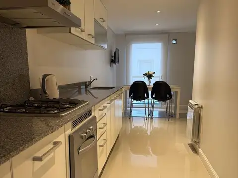 Departamento en Alquiler con 1 cocheras
