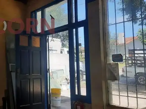 De La Trucha Y Totora