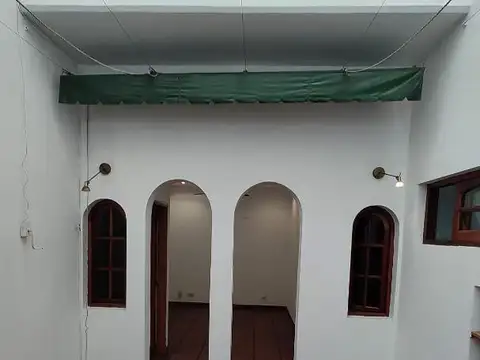 Depto Tipo Casa en Alquiler de 3 ambientes