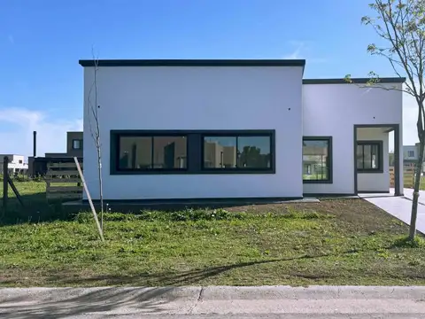 Casa en Venta en Pilar, USD 199.990