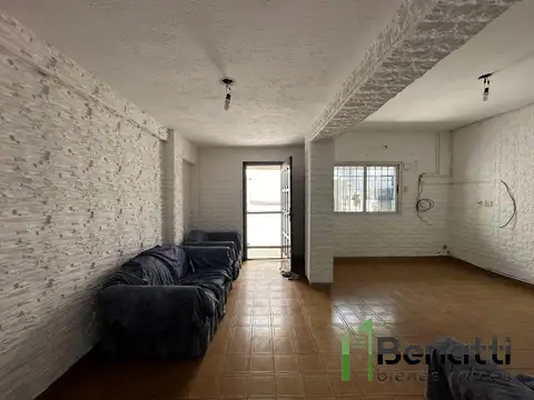 PH 3 amb PB en venta c/patio, parrilla y terraza Ramos Mejía