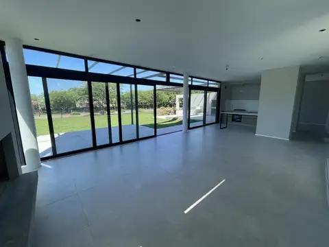 Casa en venta - Barrio San Matias - Escobar - 3 dormitorios - A ESTRENAR