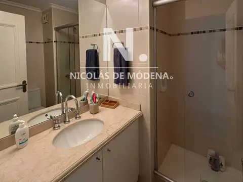 Divino apartamento de 3 dormitorios, alquiler 