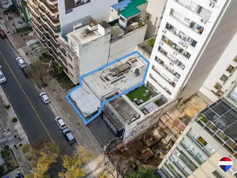 TERRENO EN VENTA EN PUNTA CARRETAS ALTURA 27 MTS