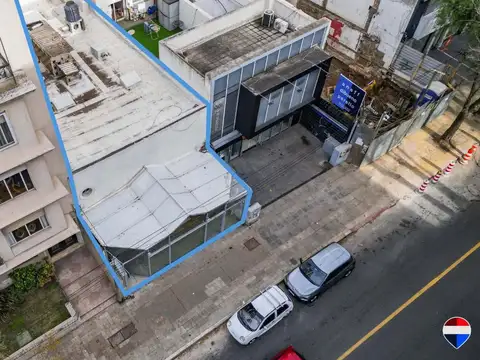 21 de Setiembre esquina Ellauri 2800
