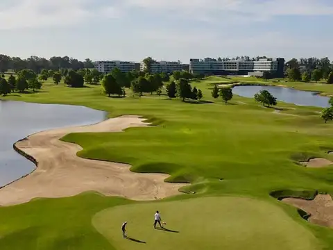 Terreno en  Pilar Golf en venta