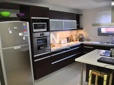 Departamento en Alquiler de 4 ambientes