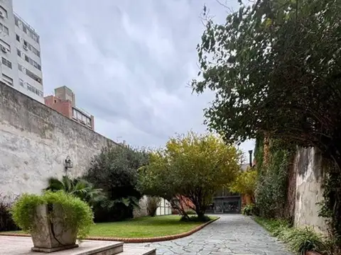 Alvear 1200