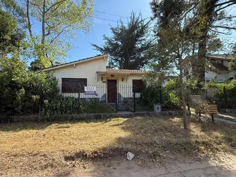 Venta de casa 3 ambientes. Zona sur, Villa Gesell.