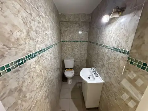 Depto Tipo Casa en Venta con 1 cocheras