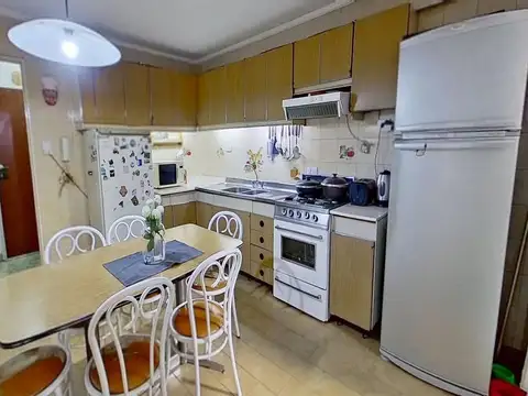 Departamento 5 ambientes con 3 baños