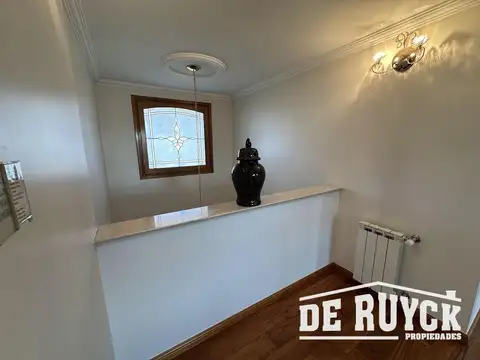 Casa en Venta en Quilmes, USD 450.000