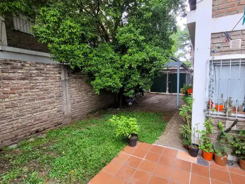 Depto Tipo Casa en Venta en Quilmes Oeste, USD 75.000