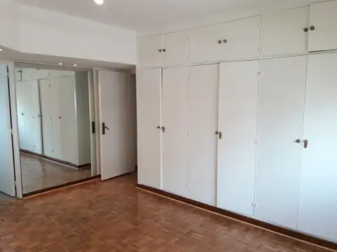 Departamento en Alquiler 40 años