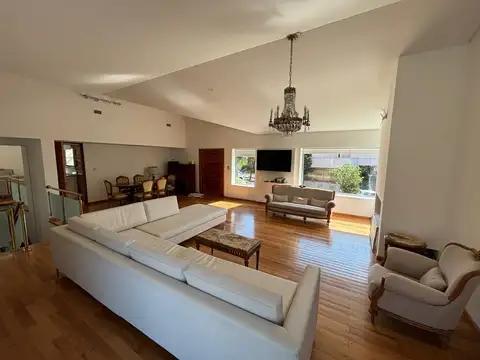 Casa en Venta en Cordoba, USD 360.000