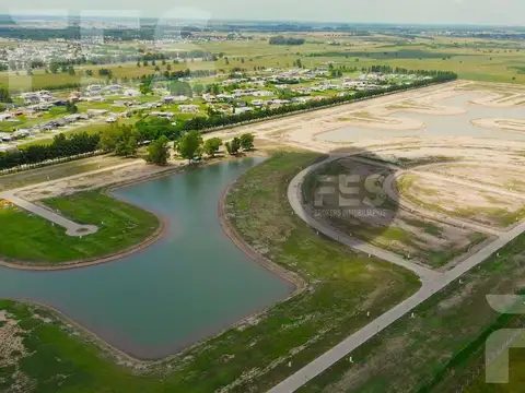 Terreno en Venta 32  mts Fondo