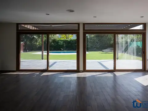 Casa en Venta de 5 dormitorios