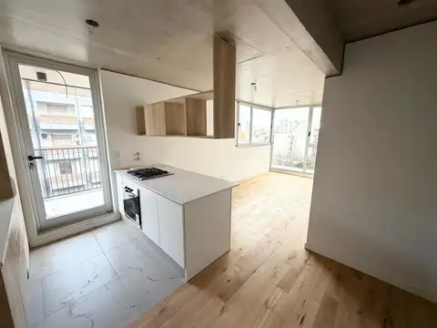 Departamento en Alquiler en Echesortu, $ 720.000