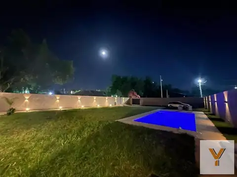 Casa en venta - 1 Dormitorio 3 Baños - 740Mts2 - General Rodríguez