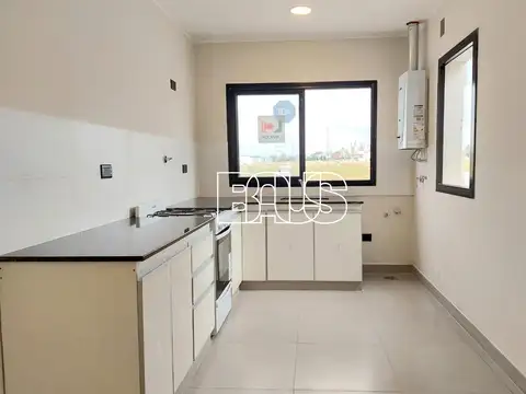 Depto Tipo Casa en Venta en Zona Sur, USD 99.000