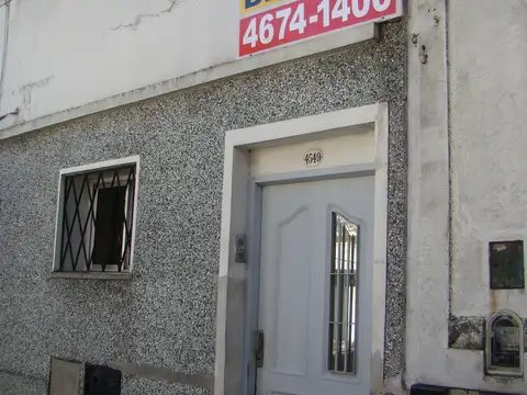 Zelada 4500, Piso PB