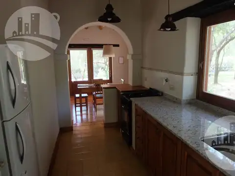 Casa en Venta en Villa de las Rosas, USD 130.000