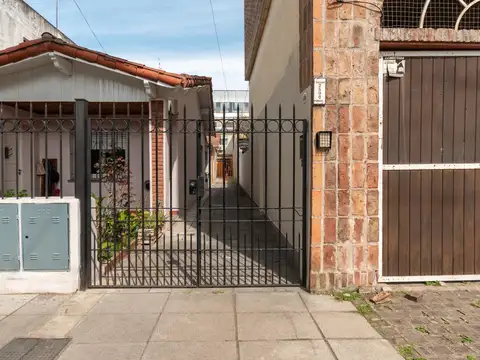 Tacuarí 2598