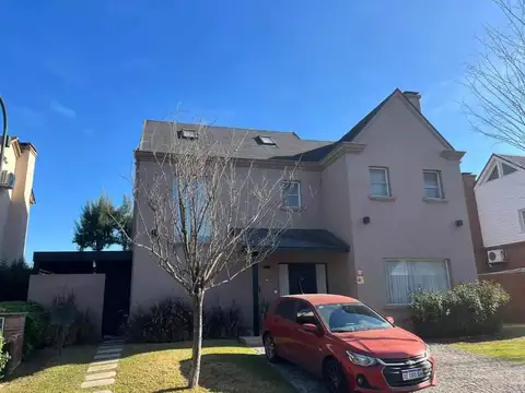 Casa en venta 5 ambiente