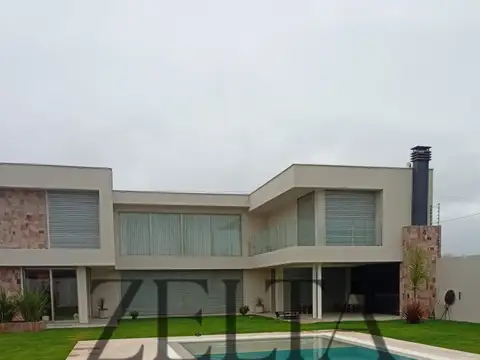 Vendo Casa en San Martín