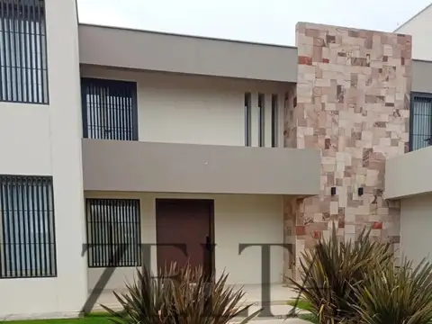 Vendo Casa en San Martín. APTA CREDITO HIPOTECARIA